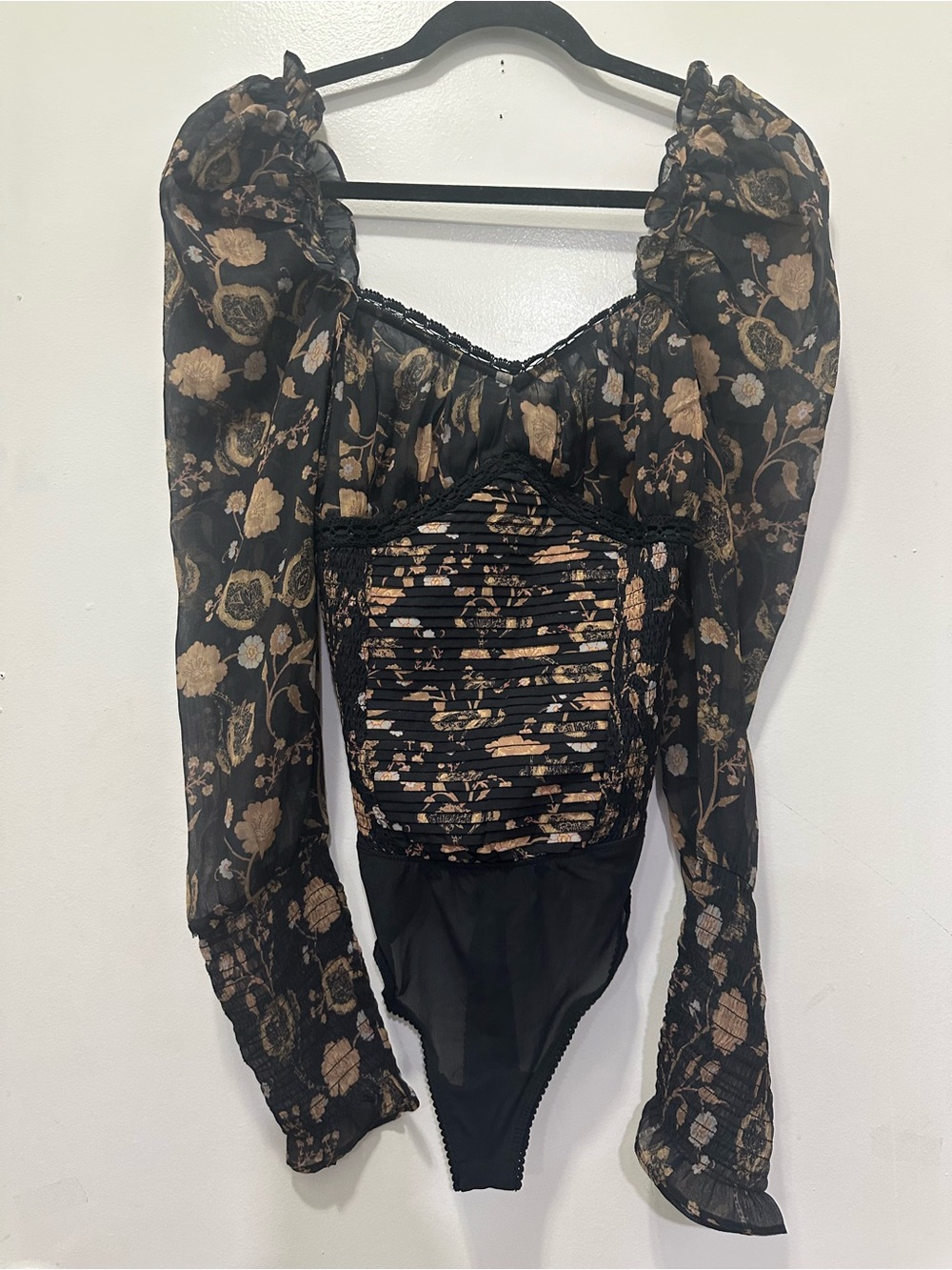 Free People Brunch Floral Print Date Bodysuit Sz XS Bohemian Chic - Picture 5 of 13